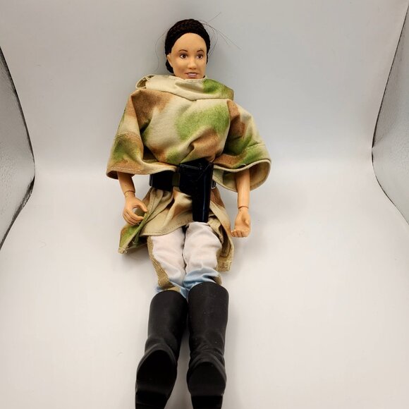 Princess Leia Endor Hasbro Star Wars Return of the Jedi - Picture 6 of 8